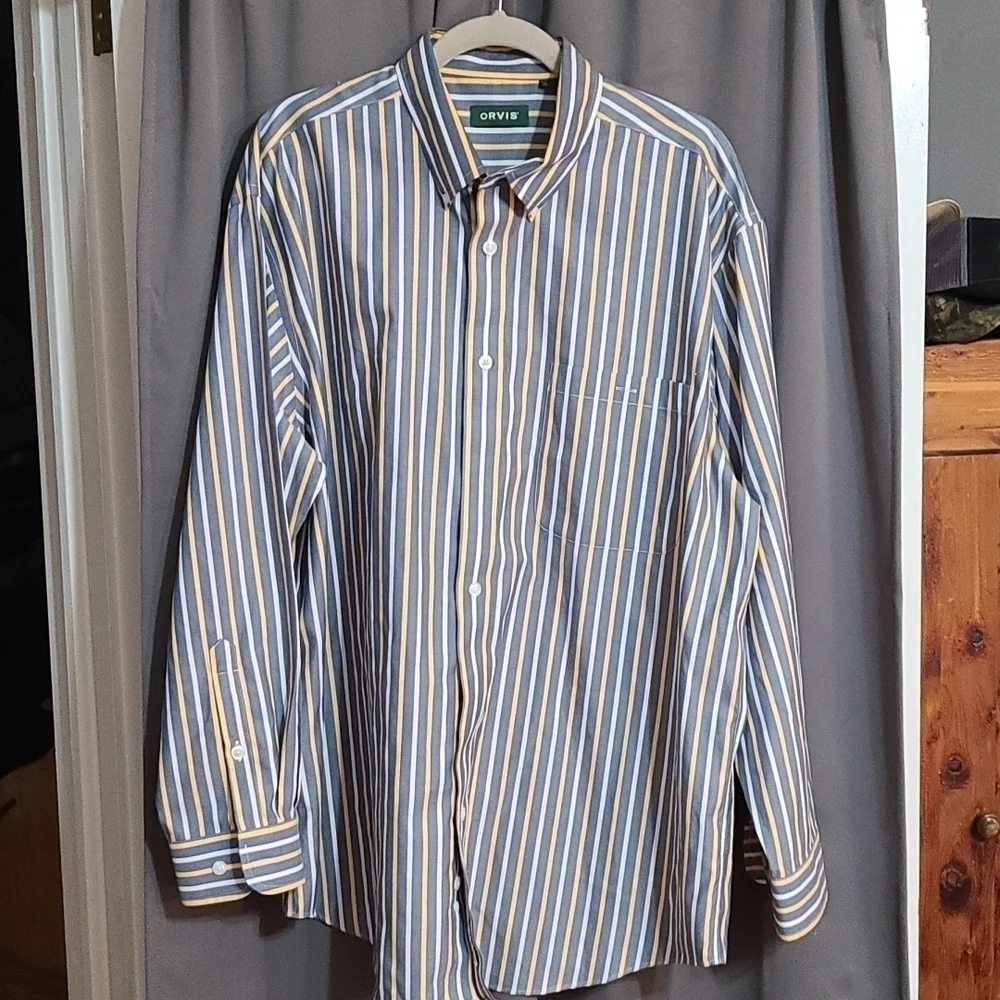 Orvis Mens Button Down Shirt Longsleeve Gray/Gold/White Striped‎ Size XL EUC